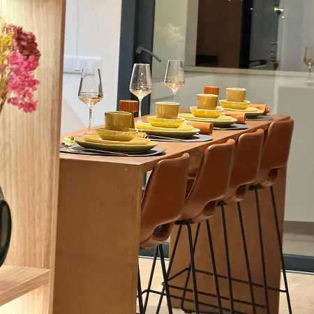 아파트 Luxurious Penthouse With Pool Close To The 포티마오